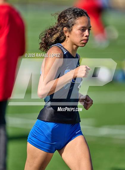 Thumbnail 3 in UIL 6A Track & Field Area 21&22 (1600M) photogallery.