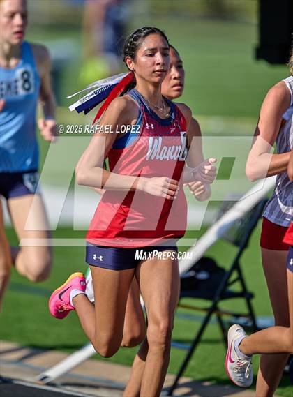 Thumbnail 1 in UIL 6A Track & Field Area 21&22 (1600M) photogallery.