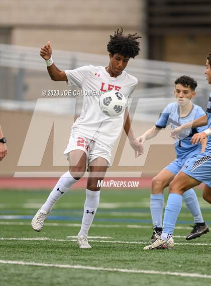 Thumbnail 2 in Johnson vs Lee photogallery.