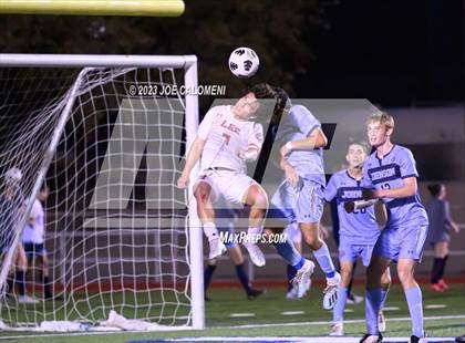 Thumbnail 1 in Johnson vs Lee photogallery.