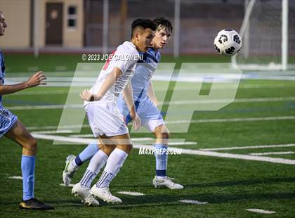 Thumbnail 3 in Johnson vs Lee photogallery.