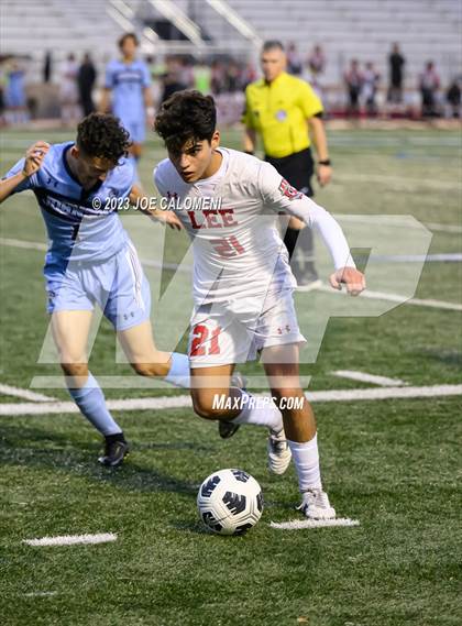 Thumbnail 2 in Johnson vs Lee photogallery.