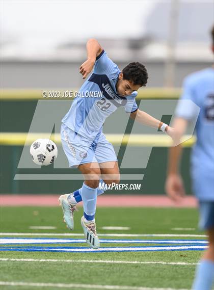 Thumbnail 2 in Johnson vs Lee photogallery.