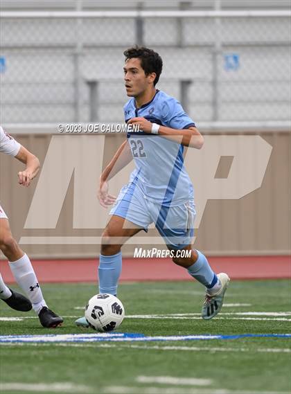 Thumbnail 3 in Johnson vs Lee photogallery.