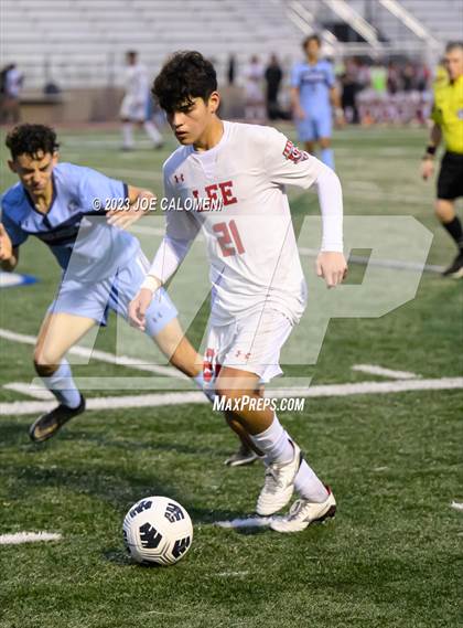 Thumbnail 1 in Johnson vs Lee photogallery.