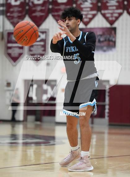 Thumbnail 1 in Trinity Christian vs. Village (TAPPS 6A Area Playoff) photogallery.