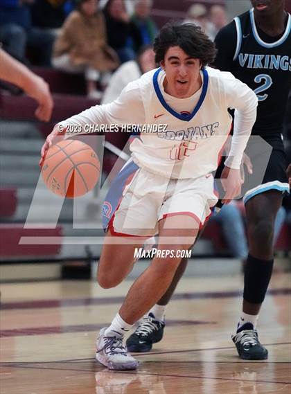 Thumbnail 3 in Trinity Christian vs. Village (TAPPS 6A Area Playoff) photogallery.