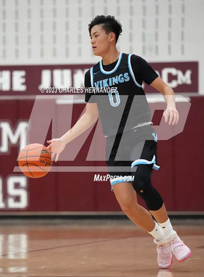 Thumbnail 2 in Trinity Christian vs. Village (TAPPS 6A Area Playoff) photogallery.