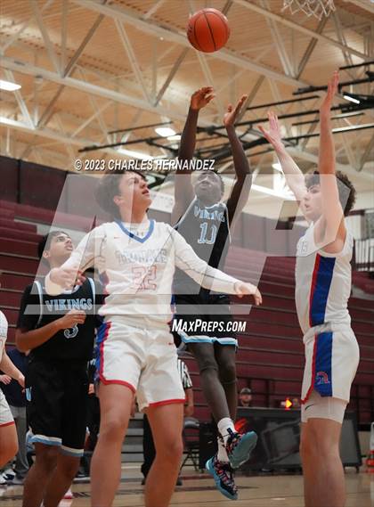 Thumbnail 3 in Trinity Christian vs. Village (TAPPS 6A Area Playoff) photogallery.