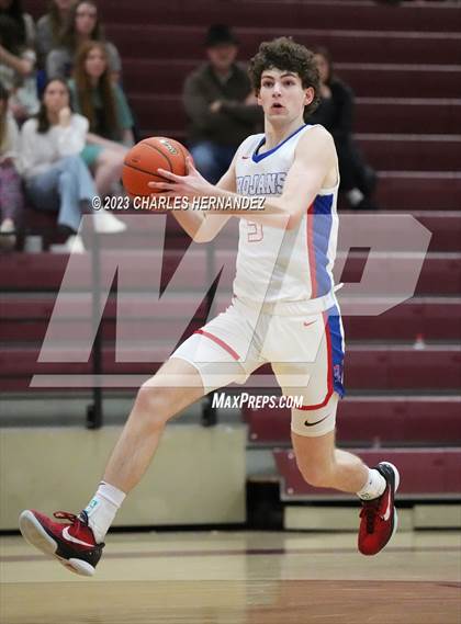 Thumbnail 1 in Trinity Christian vs. Village (TAPPS 6A Area Playoff) photogallery.