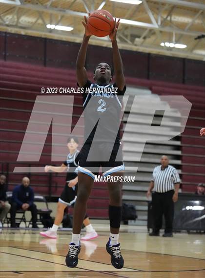 Thumbnail 2 in Trinity Christian vs. Village (TAPPS 6A Area Playoff) photogallery.