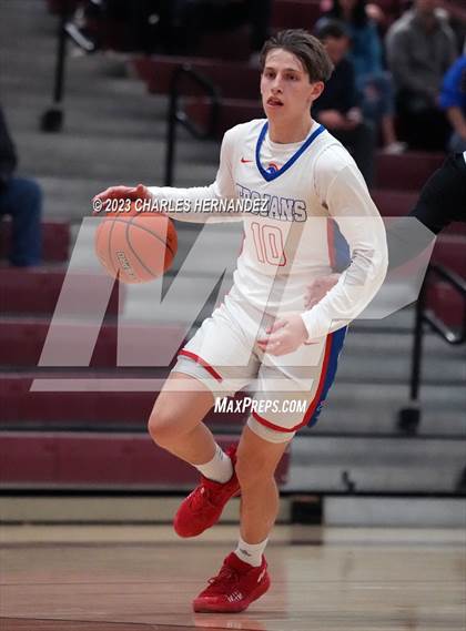 Thumbnail 3 in Trinity Christian vs. Village (TAPPS 6A Area Playoff) photogallery.