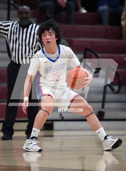 Thumbnail 3 in Trinity Christian vs. Village (TAPPS 6A Area Playoff) photogallery.