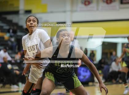 Thumbnail 2 in DeSoto @ Plano East photogallery.