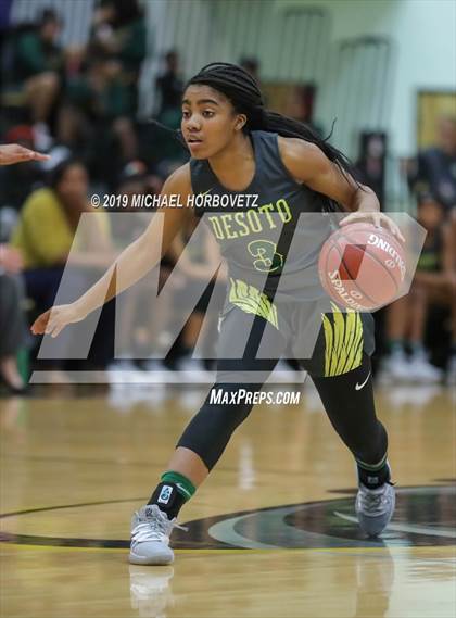Thumbnail 2 in DeSoto @ Plano East photogallery.