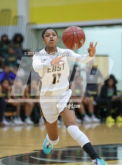 Thumbnail 2 in DeSoto @ Plano East photogallery.