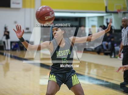 Thumbnail 2 in DeSoto @ Plano East photogallery.