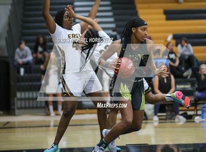 Thumbnail 3 in DeSoto @ Plano East photogallery.
