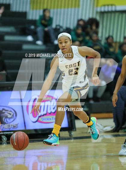 Thumbnail 2 in DeSoto @ Plano East photogallery.