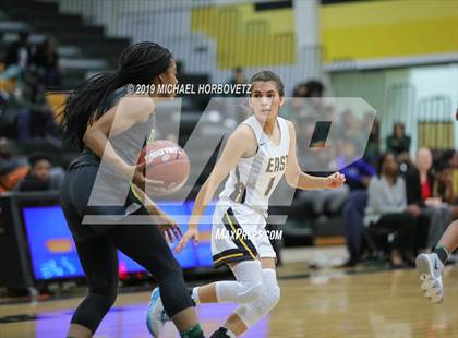 Thumbnail 1 in DeSoto @ Plano East photogallery.