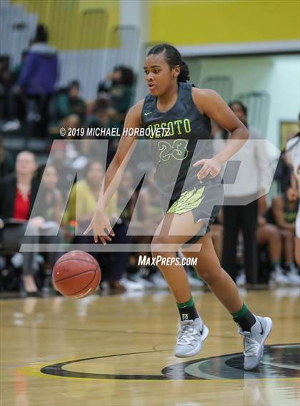 Thumbnail 1 in DeSoto @ Plano East photogallery.