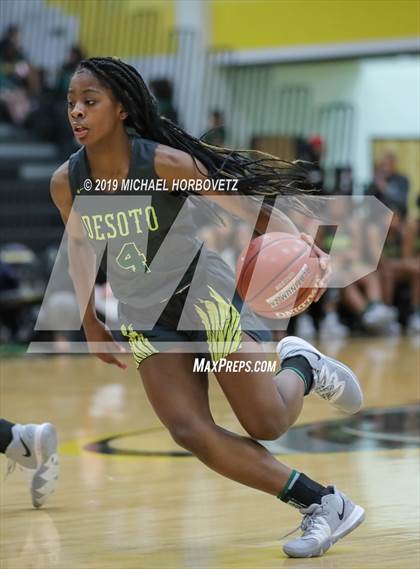 Thumbnail 2 in DeSoto @ Plano East photogallery.