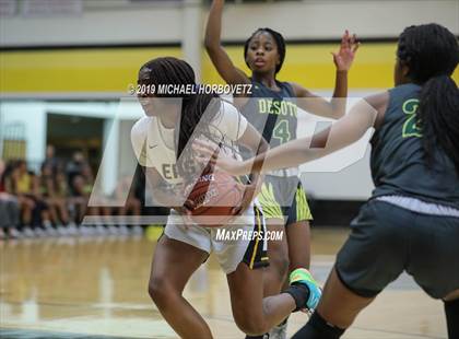 Thumbnail 2 in DeSoto @ Plano East photogallery.