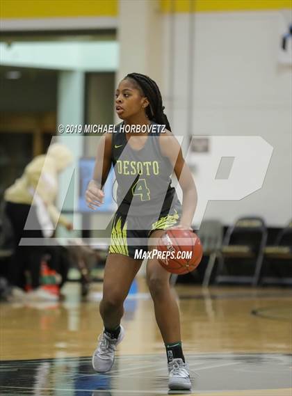 Thumbnail 1 in DeSoto @ Plano East photogallery.