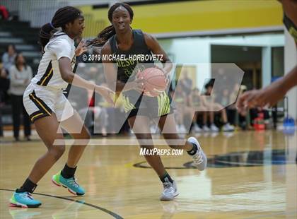 Thumbnail 1 in DeSoto @ Plano East photogallery.
