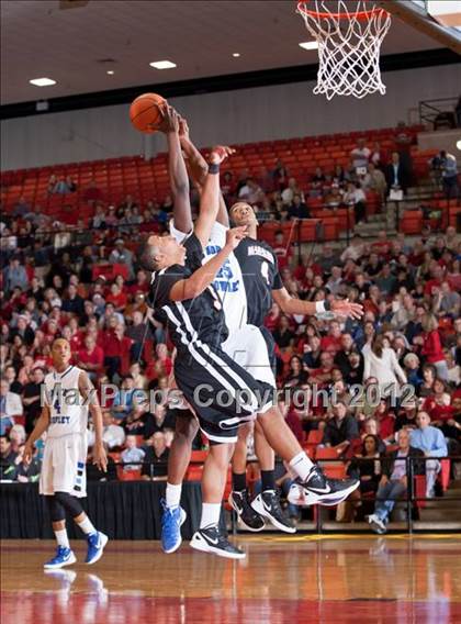 Thumbnail 2 in North Crowley vs. Marcus (5A Region 1 Semifinal) photogallery.