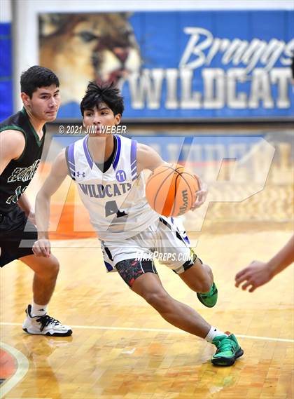 Thumbnail 3 in Cave Springs @ Braggs photogallery.
