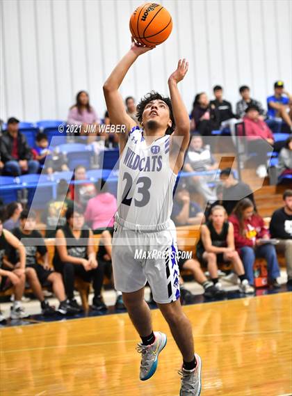 Thumbnail 3 in Cave Springs @ Braggs photogallery.
