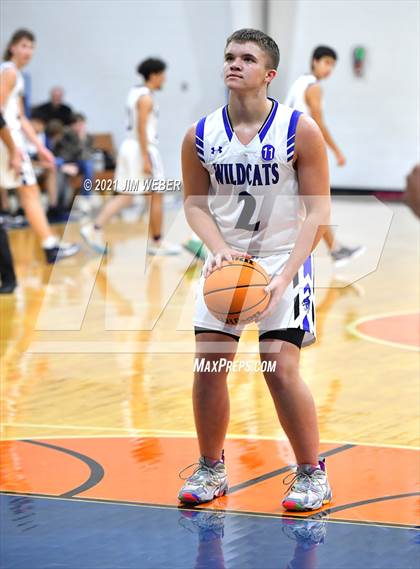 Thumbnail 3 in Cave Springs @ Braggs photogallery.