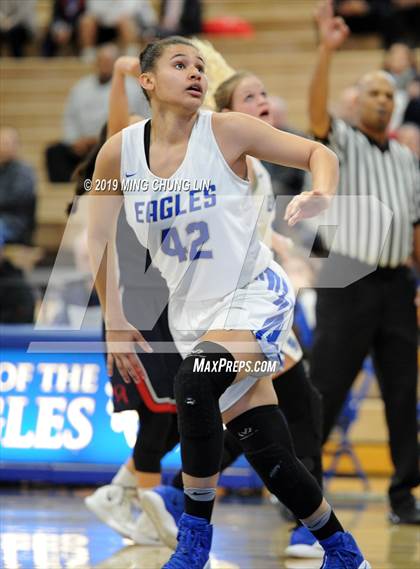 Thumbnail 1 in Oxford Academy @ Santa Margarita (CIF SS D2A Semifinal) photogallery.