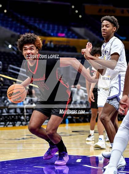 Thumbnail 1 in San Joaquin Memorial vs. St. Bernard (Coastal Catholic Classic) photogallery.