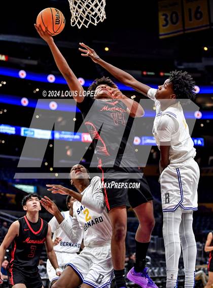 Thumbnail 3 in San Joaquin Memorial vs. St. Bernard (Coastal Catholic Classic) photogallery.