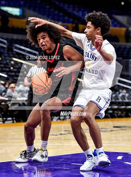Thumbnail 1 in San Joaquin Memorial vs. St. Bernard (Coastal Catholic Classic) photogallery.