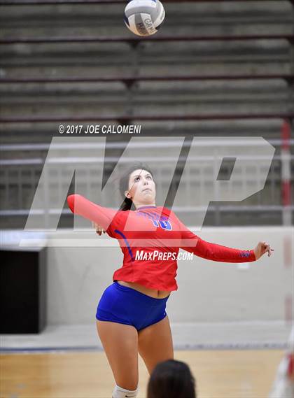 Thumbnail 3 in Jefferson Vs Brackenridge photogallery.