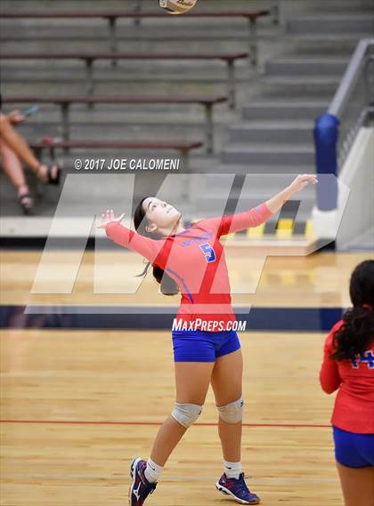 Thumbnail 3 in Jefferson Vs Brackenridge photogallery.