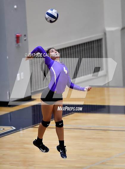Thumbnail 2 in Jefferson Vs Brackenridge photogallery.