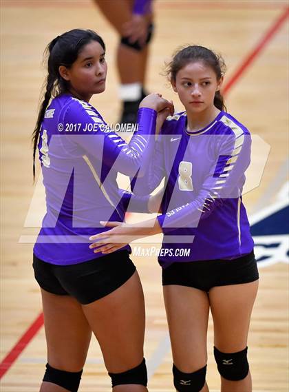 Thumbnail 3 in Jefferson Vs Brackenridge photogallery.