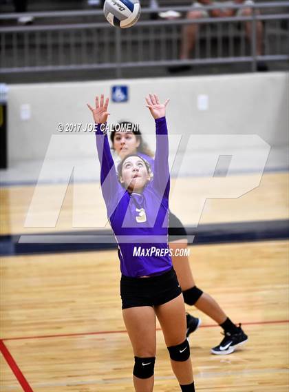Thumbnail 1 in Jefferson Vs Brackenridge photogallery.