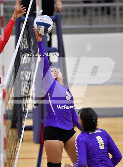 Thumbnail 1 in Jefferson Vs Brackenridge photogallery.