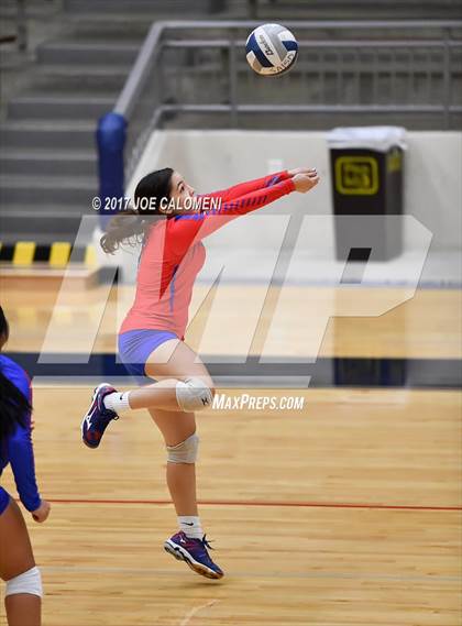 Thumbnail 1 in Jefferson Vs Brackenridge photogallery.
