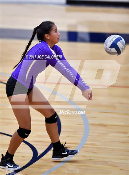 Thumbnail 3 in Jefferson Vs Brackenridge photogallery.