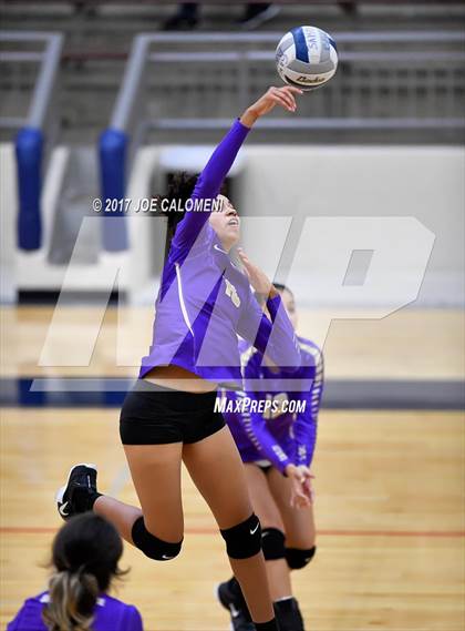 Thumbnail 1 in Jefferson Vs Brackenridge photogallery.