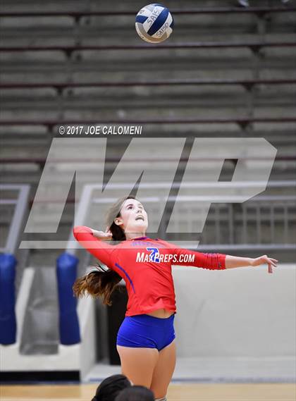 Thumbnail 3 in Jefferson Vs Brackenridge photogallery.