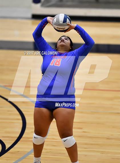 Thumbnail 3 in Jefferson Vs Brackenridge photogallery.
