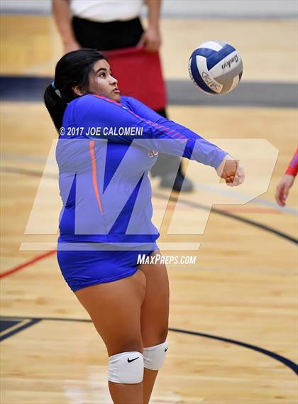 Thumbnail 3 in Jefferson Vs Brackenridge photogallery.