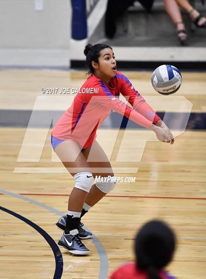 Thumbnail 3 in Jefferson Vs Brackenridge photogallery.